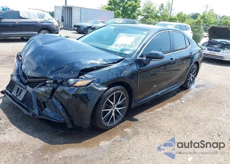 2023 Toyota Camry Se z USA, uszkodzony, nr VIN 4T1G11AK7PU730049